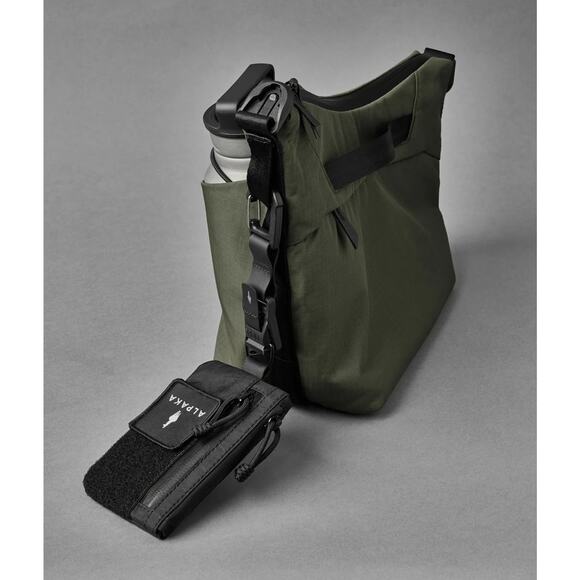 NWT Alpaka Flow Satchel Travel Crossbody Bag 2L Green Axoflux 210D - Picture 5 of 8